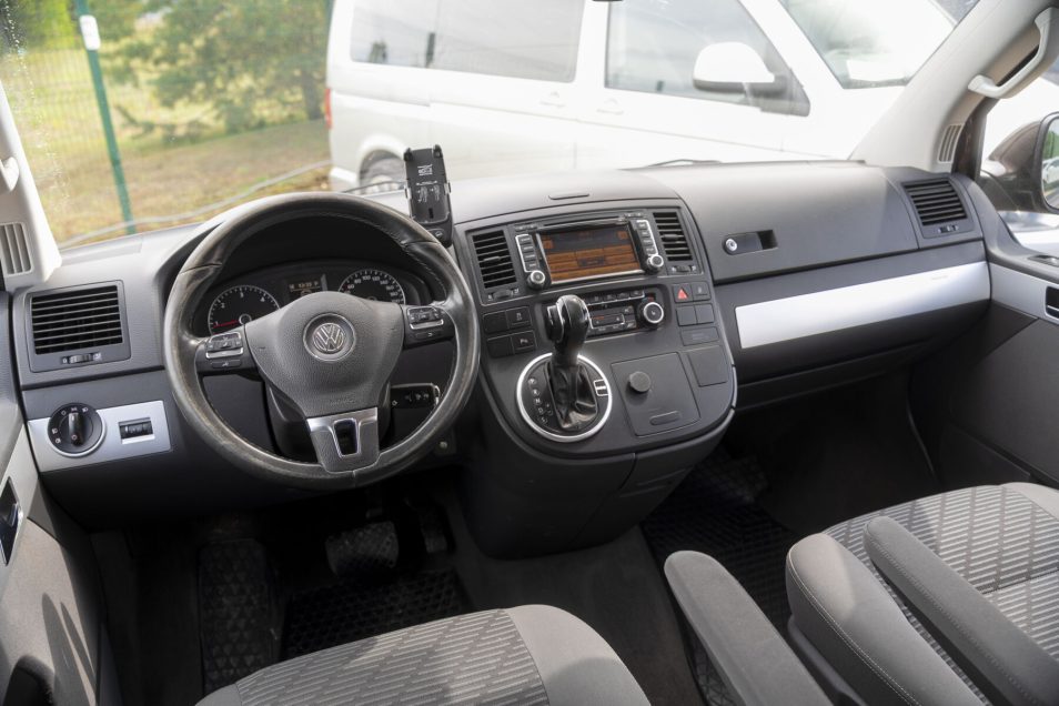 VW MULTIVAN