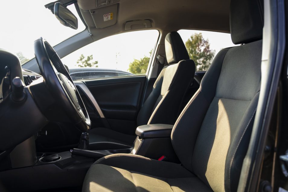 TOYOTA RAV 4