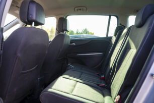 OPEL ZAFIRA TOURER