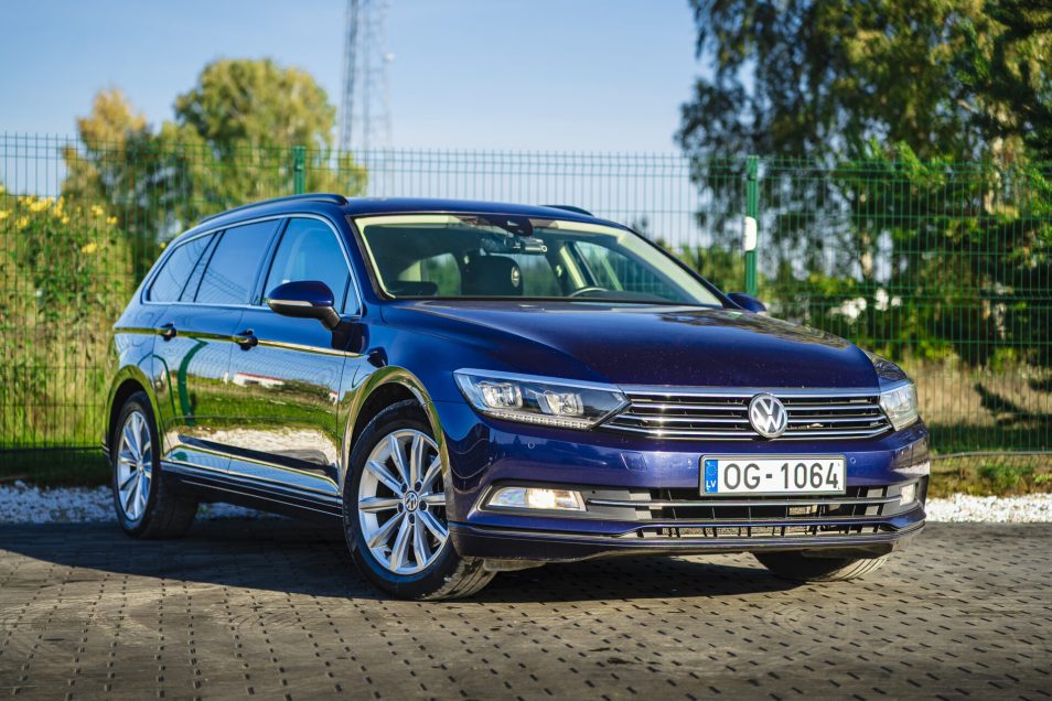 VW PASSAT