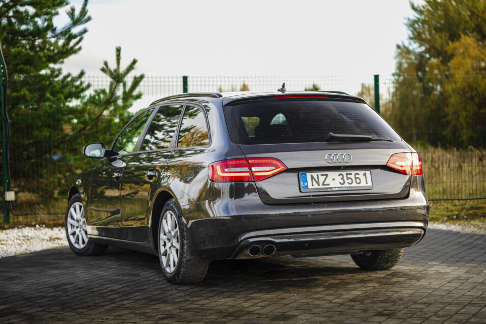 AUDI A4 AVANT QUATTRO FACE-LIFT