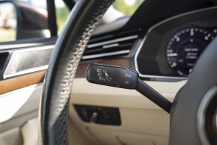 VW PASSAT R-LINE