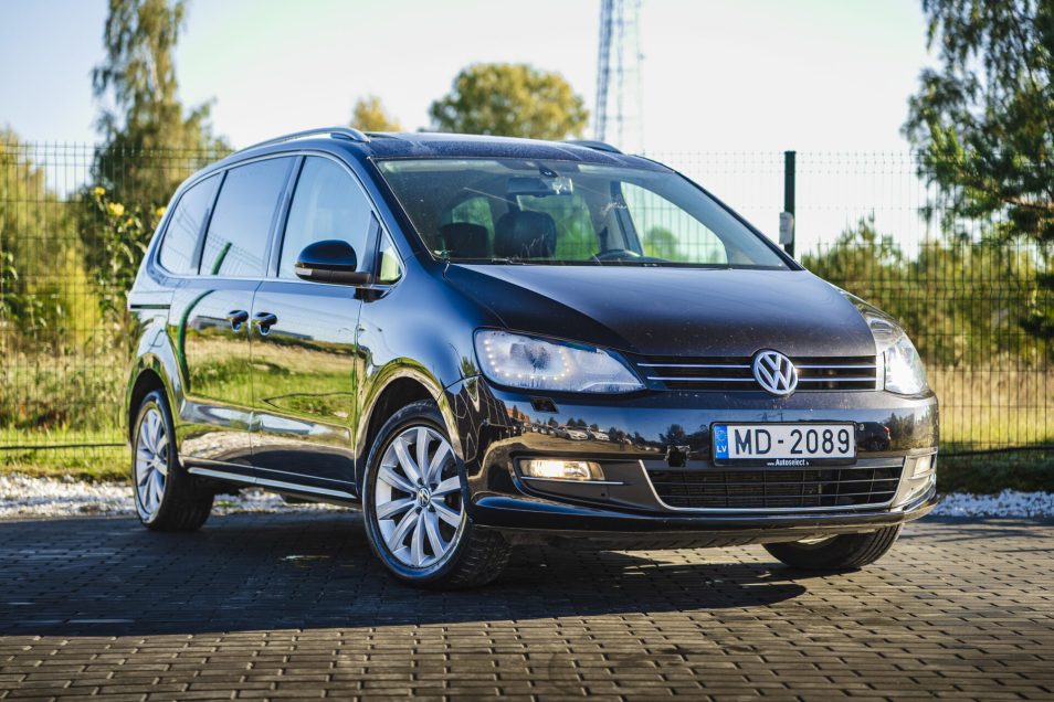VW SHARAN