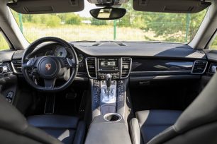PORSCHE PANAMERA S E-HYBRID