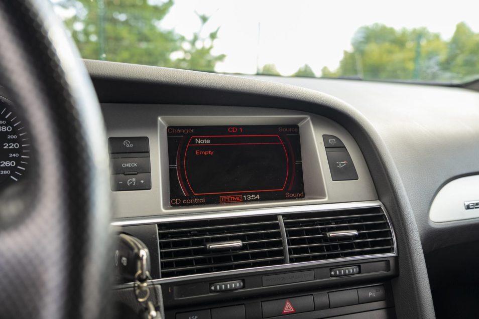 AUDI A6 QUATTRO