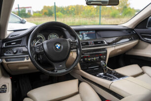 BMW 740 X-DRIVE