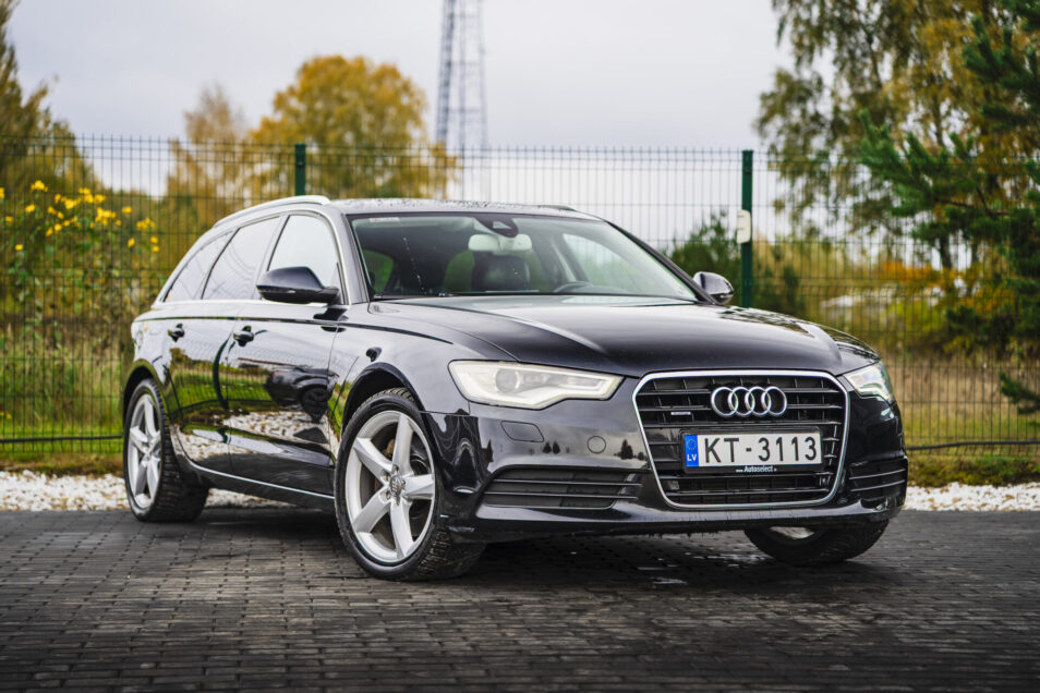 AUDI A6 AVANT QUATTRO