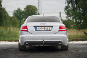 AUDI A6 QUATTRO