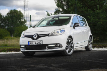 RENAULT MEGANE SCENIC