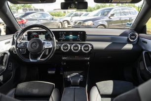 MERCEDES BENZ CLA 200D