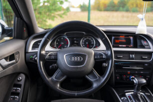 AUDI A4 AVANT QUATTRO FACE-LIFT