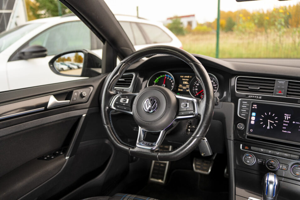VW GOLF GTE