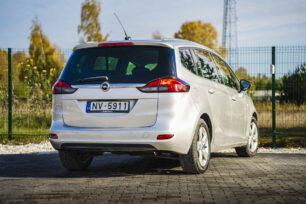 OPEL ZAFIRA TOURER