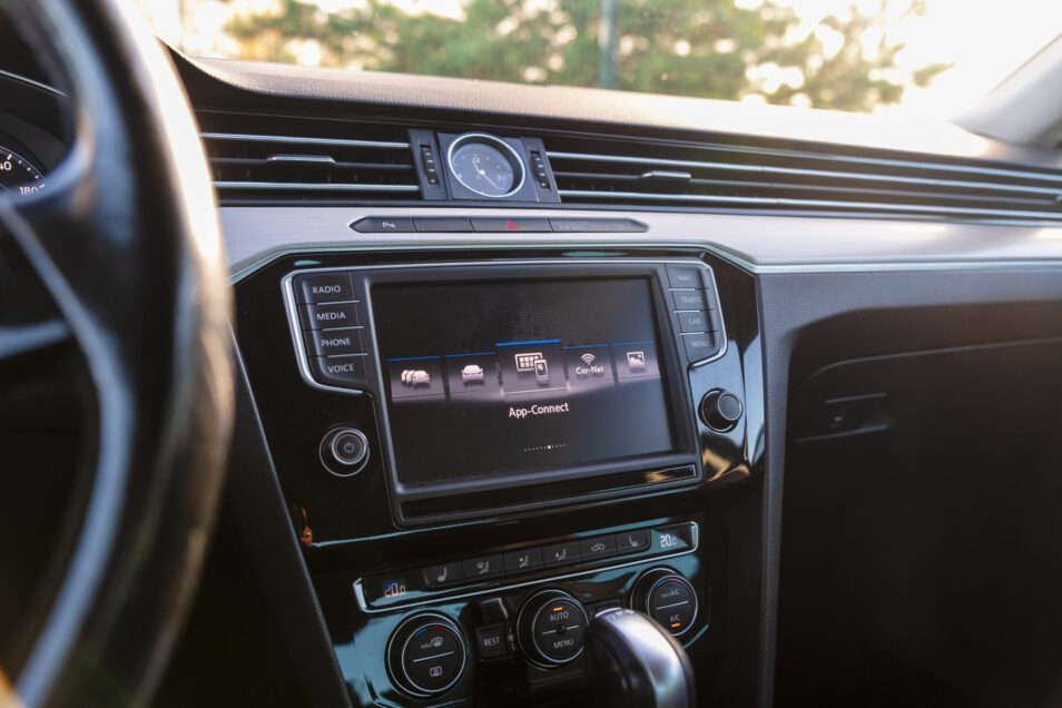 VW PASSAT