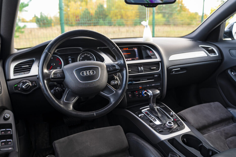 AUDI A4 AVANT QUATTRO FACE-LIFT