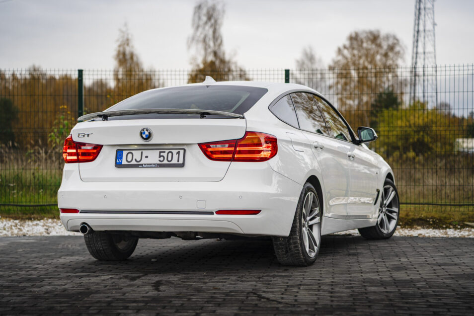 BMW 318 GT