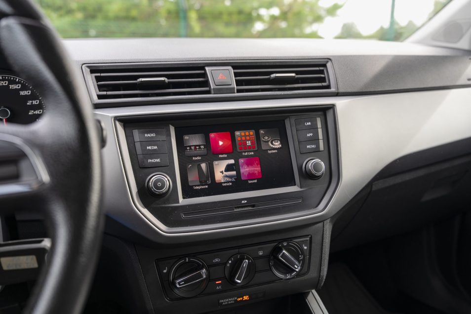 SEAT IBIZA