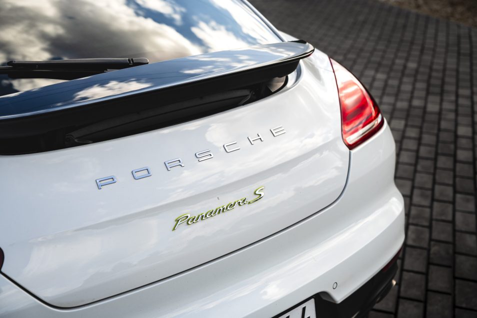 PORSCHE PANAMERA S E-HYBRID