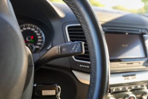 VW SHARAN