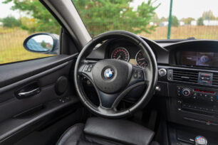 BMW 320 M-PACK