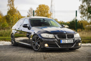 BMW 330