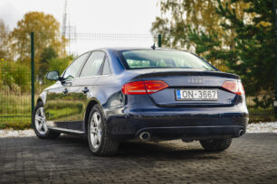 AUDI A4 S-LINE