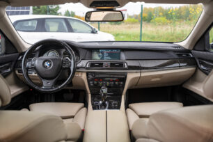 BMW 740 X-DRIVE