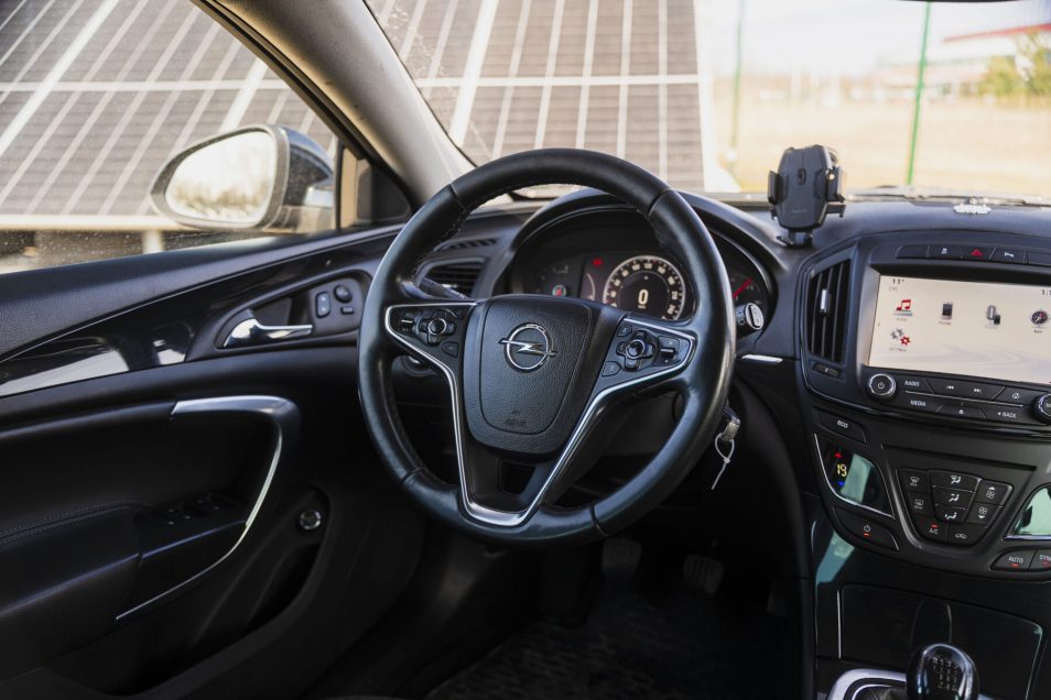 OPEL INSIGNIA SPORTS TOURER SW
