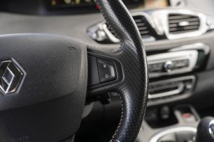 RENAULT MEGANE SCENIC