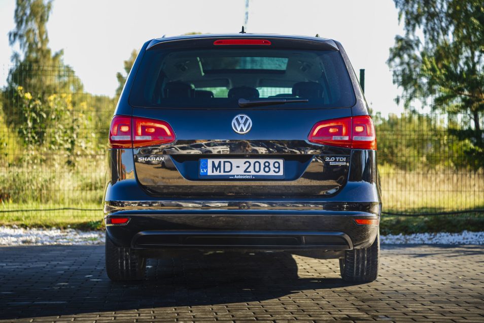 VW SHARAN