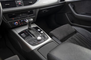 AUDI A6 AVANT QUATTRO