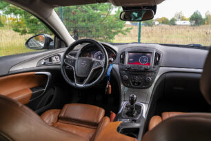 OPEL INSIGNIA SPORTS TOURER SW