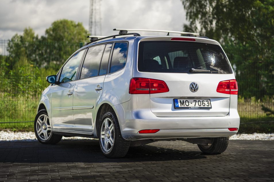 VW TOURAN