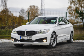 BMW 318 GT