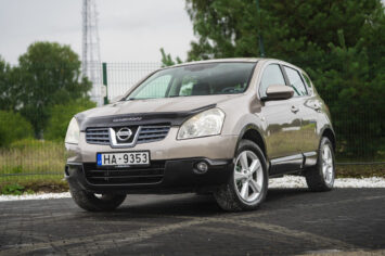 NISSAN QASHQAI