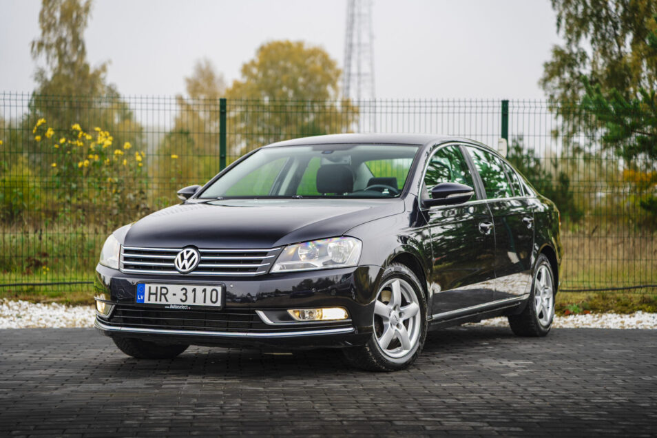 VW PASSAT