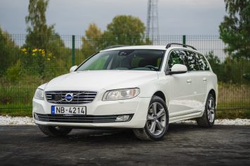 VOLVO V70