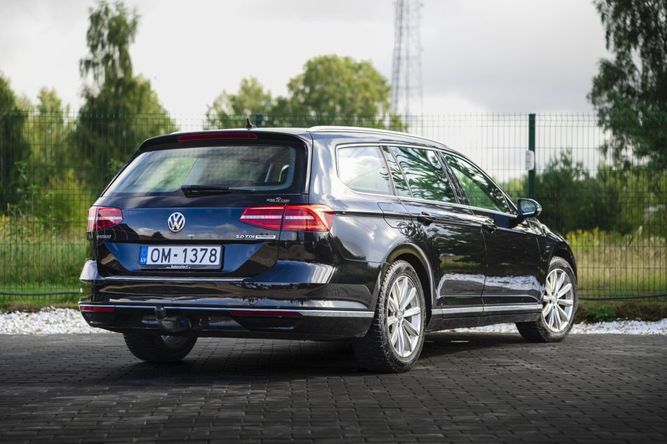 VW PASSAT