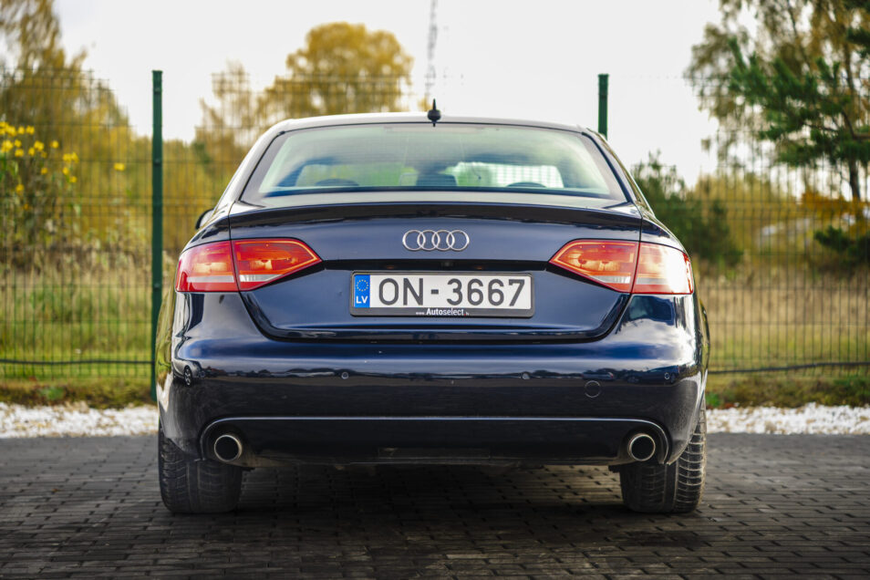 AUDI A4 S-LINE
