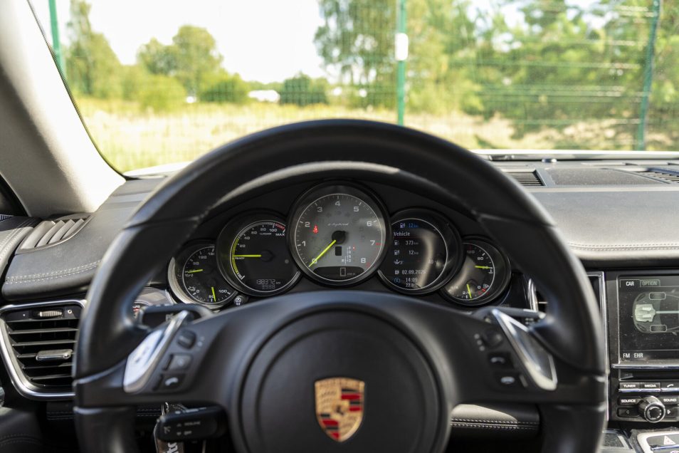PORSCHE PANAMERA S E-HYBRID