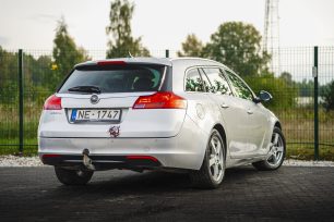 OPEL INSIGNIA SPORTS TOURER