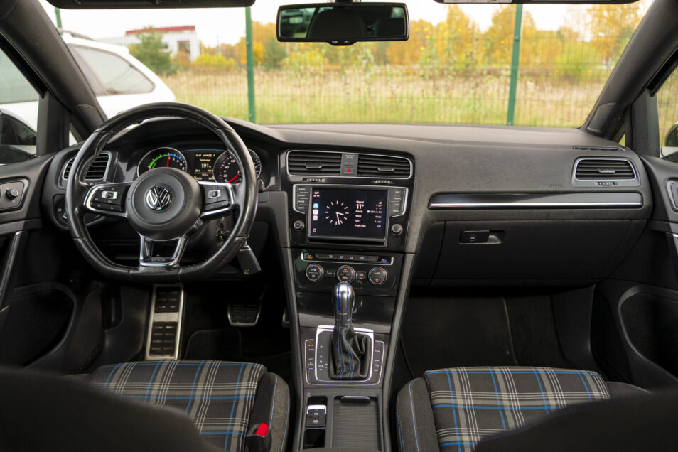VW GOLF GTE